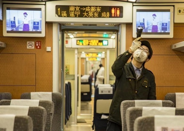 Hoạt động vận tải hành khách ở Trung Quốc đang dần được khôi phục (Ảnh: Đông Phương).
