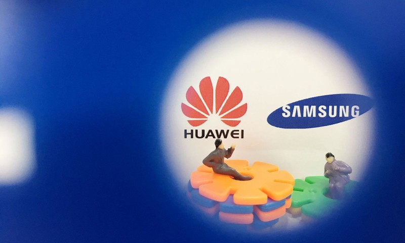 Samsung và SK Hynix chấm dứt cung cấp chip sẽ là đòn chí tử giáng vào gã khổng lồ công nghệ Trung Quốc Huawei (Ảnh: Đa Chiều).