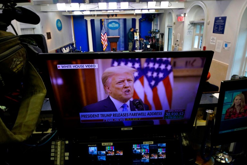 Ngày 19/1, Nhà Trắng cho phát bài phát biểu từ biệt của ông Trump đã ghi hình sẵn (Ảnh: AP).