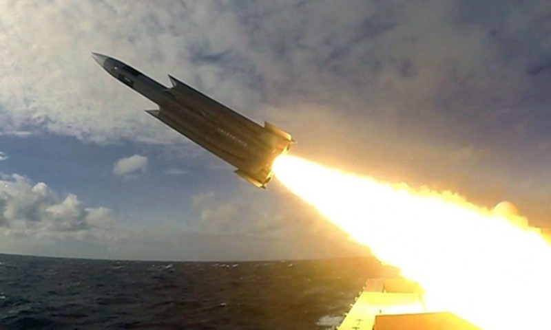 Tên lửa hành trình Hùng Phong - 2E tăng tầm của Đài Loan được cho là có tầm bắn trên 1000km (Ảnh: Đa Chiều).