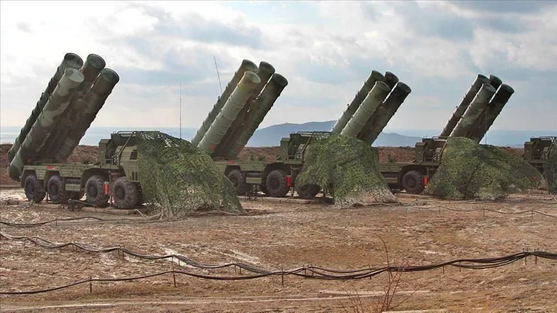 Nga đã sản xuất tới 3000 bệ phóng và 28.000 đạn tên lửa S-300 (Ảnh: QQ).