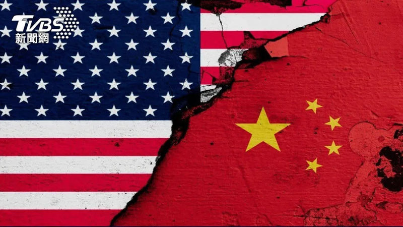 Các chuyên gia cho rằng chính sách hạn chế chip của Mỹ đang gây ra chiến tranh kinh tế giữa Mỹ và Trung Quốc (Ảnh: TVBS).