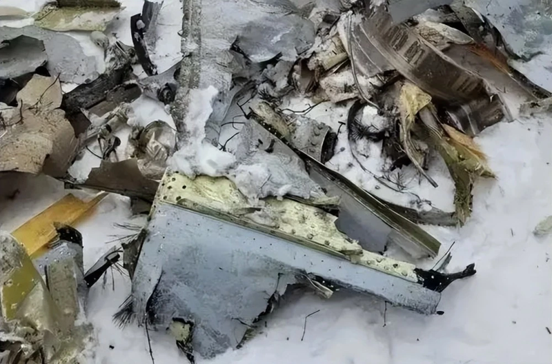 Mảnh vỡ của chiếc máy bay không người lái bị nổ rơi ở Kaluga hôm 6/2 (Ảnh: orientaldaily).