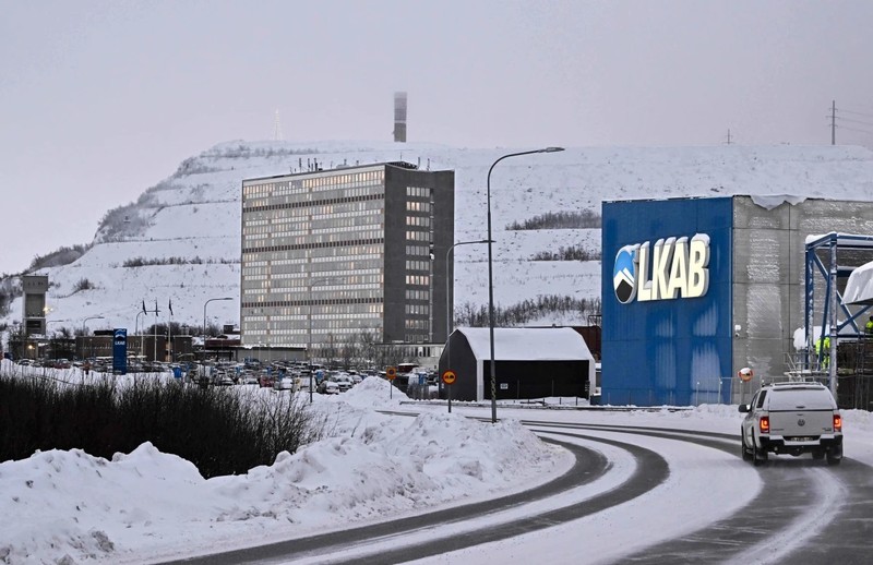 Trụ sở công ty khai thác mỏ nhà nước LKAB (Luossavaara-Kiirunavaara Aktiebolag) tại thị trấn Kiruna, thuộc Hạt Norrbotten, Thụy Điển. Ảnh Jonathan Nackstrand / AFP - Getty Images.