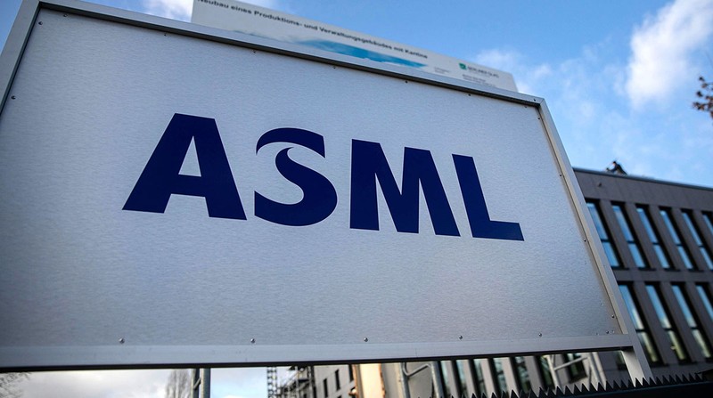 Doanh số của ASML năm 2023 dự báo tăng đột biến. Ảnh CNBC