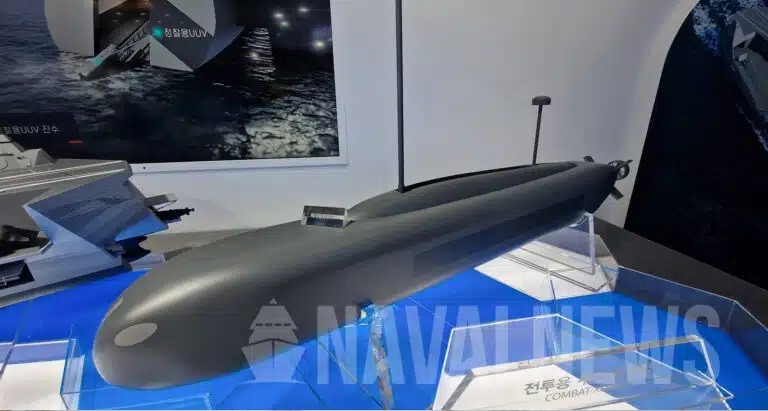 Tàu ngầm không người lái siêu lớn mang ngư lôi của Hàn Quốc. Ảnh NavalNews