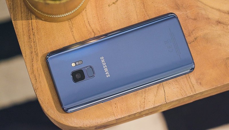 Thiết kế đẹp chỉ là một trong nhiều ưu điểm của Galaxy S9. Nguồn: Android Pit