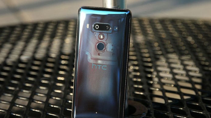 HTC U12+: Cái kết dang dở cho một tượng đài? ảnh 9