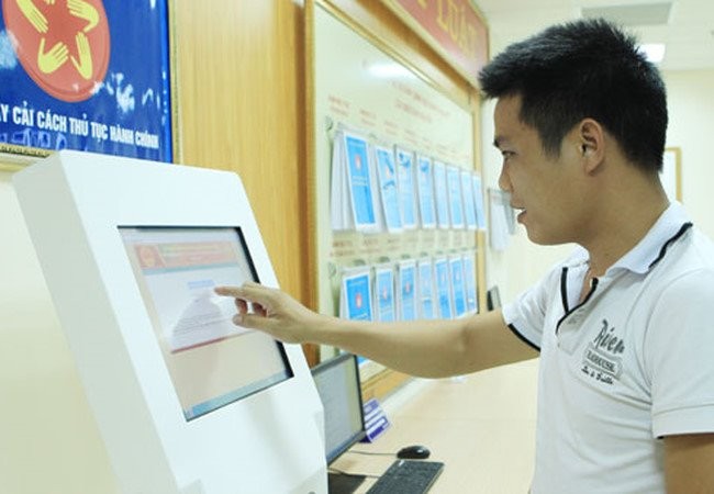 Tỷ lệ thủ tục hành chính thực hiện theo cơ chế một cửa tại cấp Sở, cơ quan tương đương Sở của Hà Nội đạt tới 99,98%. Ảnh Internet