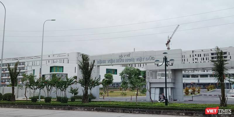 Dù đã làm lễ khai trương năm 2018, nhưng Bệnh viện Việt Đức cơ sở 2 chưa một lần mở cửa