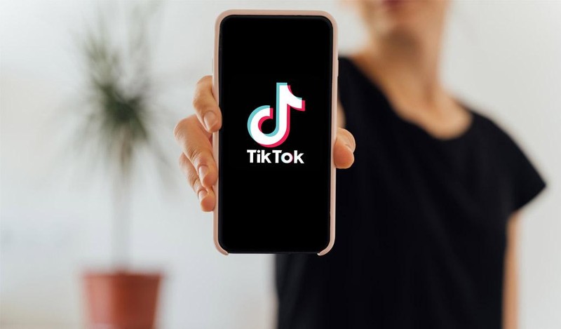 Để tạo được dấu ấn riêng trên TikTok, các công ty truyền thông cần tạo ra những nội dung theo cách sáng tạo, độc đáo nhưng vẫn đảm bảo mục tiêu đề ra. Ảnh: CommBox