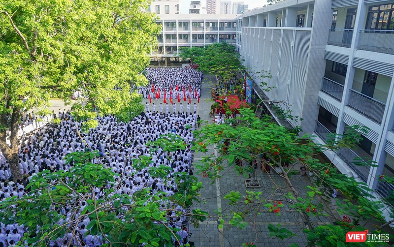 Lễ Khai giảng năm học 2022-2023 tại Trường THPT Phan Châu Trinh (Đà Nẵng) 
