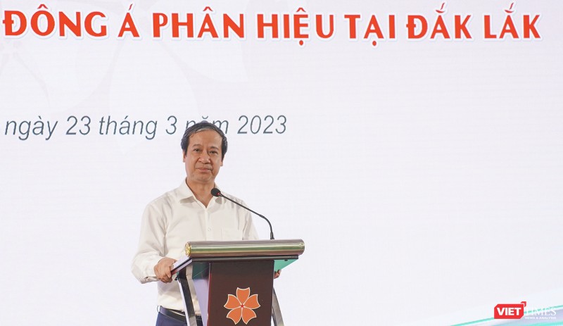 Bộ trưởng Bộ GD&ĐT Nguyễn Kim Sơn phát biểu tại buổi làm việc với ĐH Đông Á
