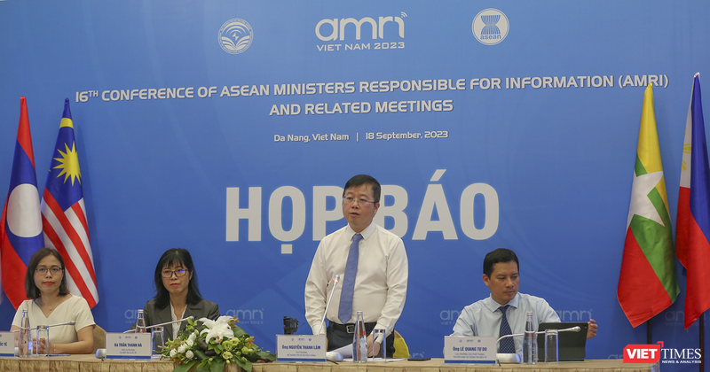 Bộ TT&TT tổ chức họp báo về hội nghị Bộ trưởng Thông tin ASEAN lần thứ 16, ASEAN+3 lần thứ 7 và các hội nghị chuyên ngành thông tin tại Việt Nam.