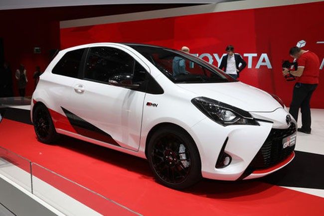 Toyota Yaris GRMN
Ảnh: automobilemag.com
 