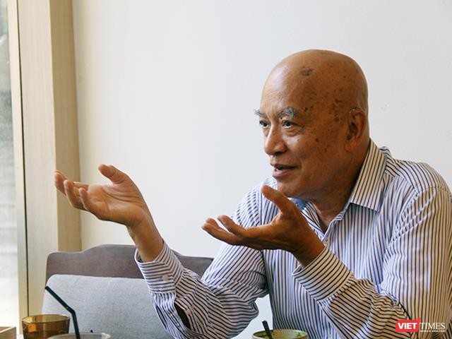 “Khi ấy, tôi không nghĩ mình sẽ có cơ hội quay trở về Việt Nam nữa", cựu Bộ trưởng Tài chính của chính quyền Sài Gòn Hà Xuân Trừng kể.