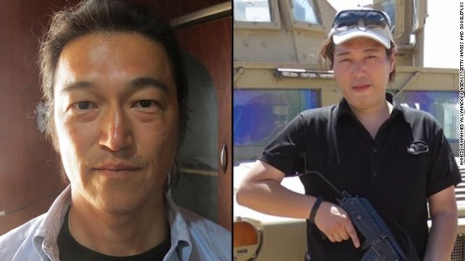 Hai con tin người Nhật bị phiến quân IS bắt cóc và đòi tiền chuộc, Kenji Goto (trái) và Haruna Yukawa - Ảnh: CNN