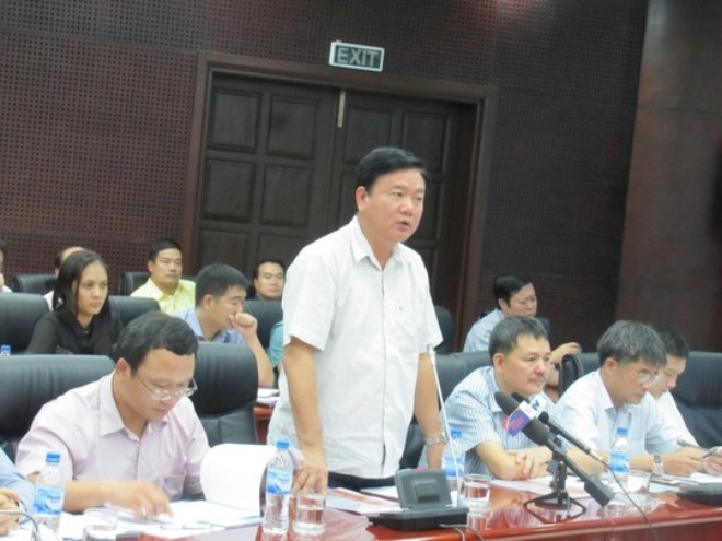 Bộ trưởng Đinh La Thăng chủ trì buổi họp
