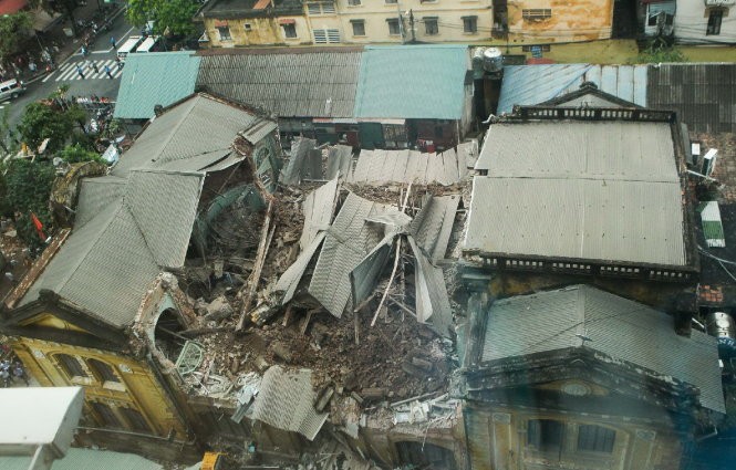 Biệt thự 170 Trần Hưng Đạo bất ngờ đổ sập khiến 2 người thiệt mạng