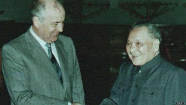 Đặng Tiểu Bình gặp gỡ Gorbachev