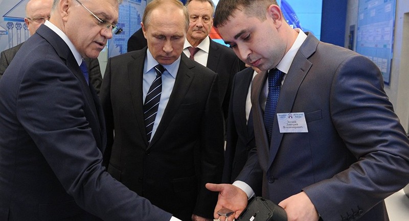 Ông Putin được trao "chìa khóa bầu trời"