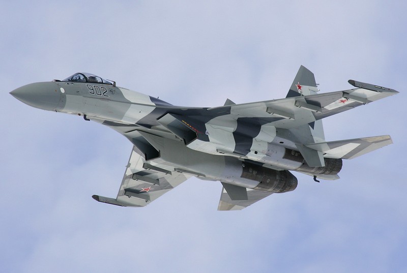 Nhiều nước đang "ngắm nghía" Su-35 của Nga