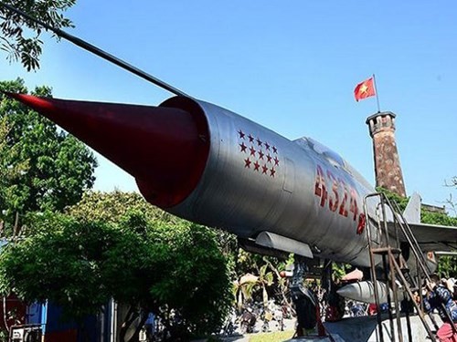 “Én bạc”Mig-21 mang số hiệu 4324, Liên Xô viện trợ cho Việt Nam năm 1967 bắn rơi nhiều máy bay Mỹ nhất với 14 chiếc