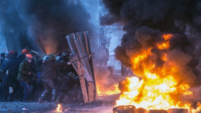 Cuộc biểu tình tại quảng trường Maidan hồi đầu năm 2014 đã nhanh chóng biến thành bạo động. 