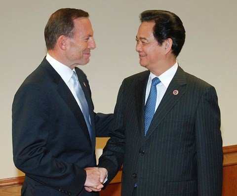 Thủ tướng Úc Tony Abbott và Thủ tướng Nguyễn Tấn Dũng. Ảnh: VOV/Báo điện tử Chính phủ.