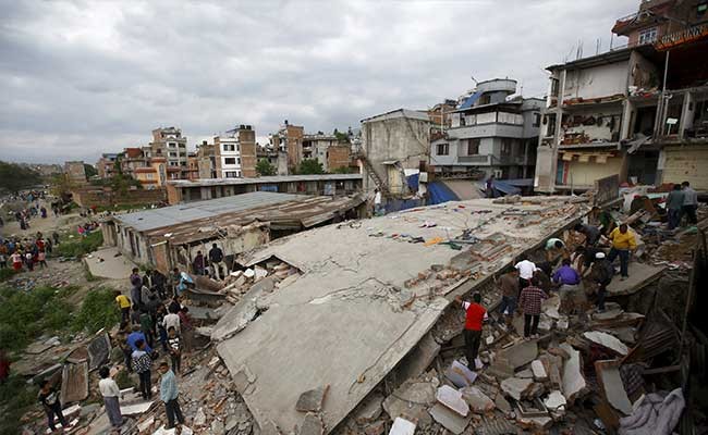Nepal tan hoang sau động đất