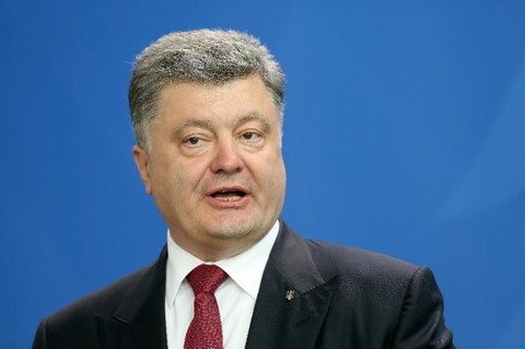 Tổng thống Ukraine lại muốn xóa bỏ lịch sử