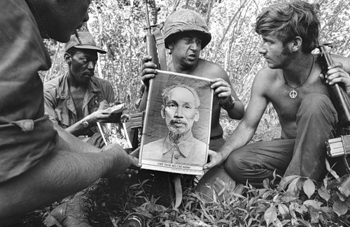 Cuộc chiến tranh Việt Nam qua ảnh của Henry Hyuet