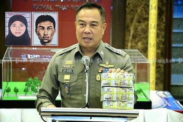 Cảnh sát trưởng Thái Lan Somyot Poompunmuang tuyên bố thưởng 3 triệu baht cho những cảnh sát tham gia điều tra vụ đánh bom ở Bangkok - Ảnh: Bangkok Post