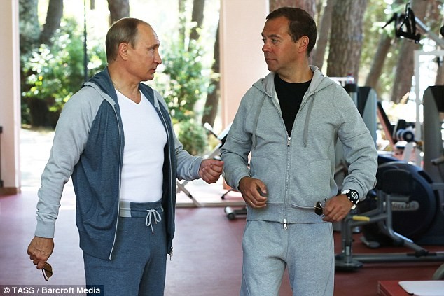 Tổng thống Putin xài hàng hiệu, sở hữu bộ sưu tập đồng hồ 500.000 USD