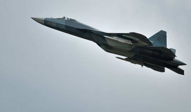 Máy bay phản lực Sukhoi thế hệ mới PAK FA - Ảnh: RIA Novosti
