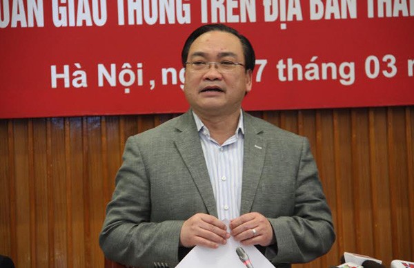 Bí thư Thành ủy Hoàng Trung Hải cảnh báo giao thông trên địa bàn Hà Nội đang ở mức báo động.