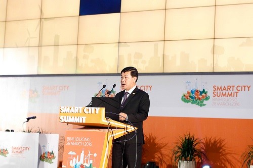 Ông Trần Thanh Liêm - Chủ tịch UBND tỉnh Bình Dương phát biểu tại hội nghị