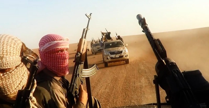 IS tấn công vào vùng mỏ dầu al-Mahr, 30 tay súng bị tiêu diệt 