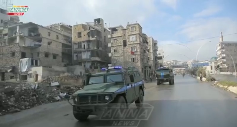 Đơn vị quân cảnh Nga trên đường thực hiện nhiệm vụ ở Aleppo