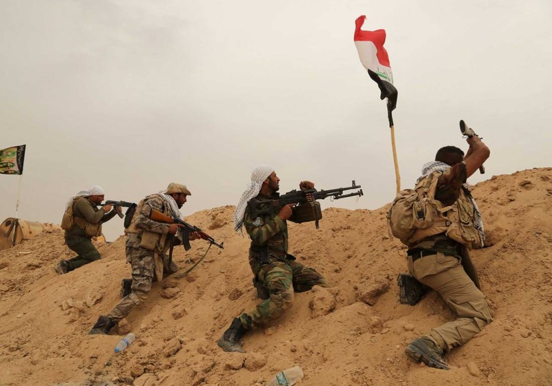 Các binh sĩ Iraq trong cuộc tấn công vào Mosul