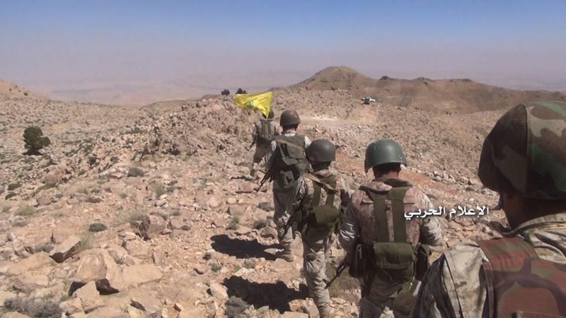 Lực lượng Hezbollah tiến công trên vùng nông thôn Jaroud Arsal, tuyến biên giới Lebanon - Syria