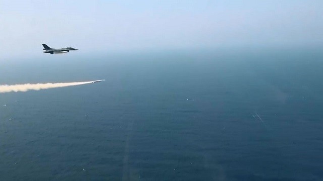 Nhật Bản thử nghiệm tên lửa chống tàu siêu âm XASM-3 - ảnh Navy Recognition.
