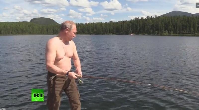 Tổng thống Nga Putin trong kỳ nghỉ 2 ngày ở rừng Taiga, nước Cộng hòa Tuva, Siberia