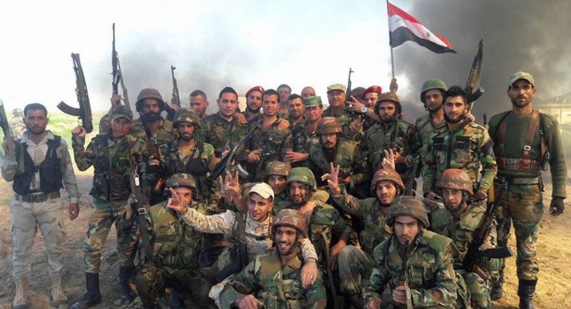 Binh sĩ quân đội Syria trên chiến trường cao nguyên Golan - ảnh minh họa Masdar News