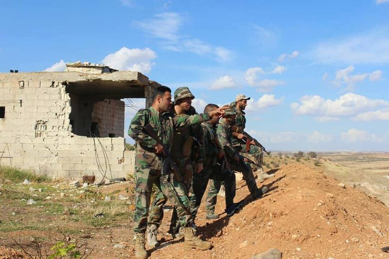 Một nhóm binh sĩ Vệ binh Cộng hòa Aleppo trên chiến trường Idlib. ảnh minh họa Masdar News