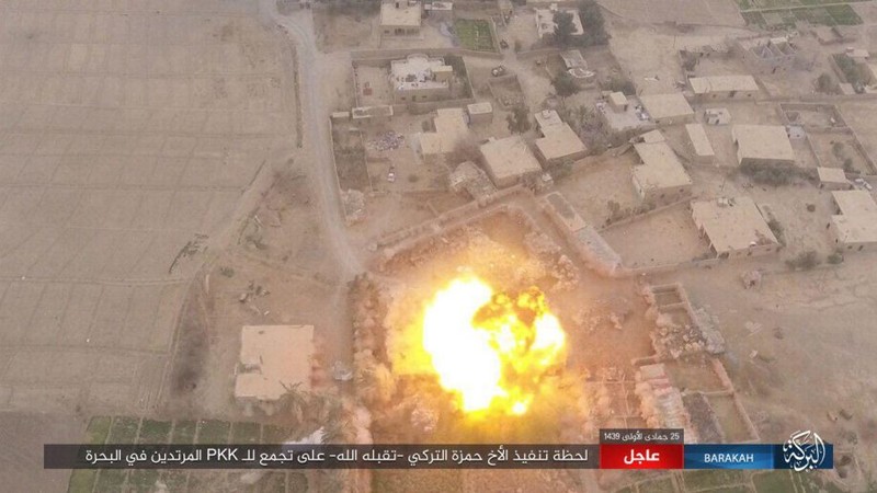 IS tấn công bằng xe bom tự sat VBIED nhằm vào lực lượng SDF ở Deir Ezzor. Ảnh trang Amaq của IS