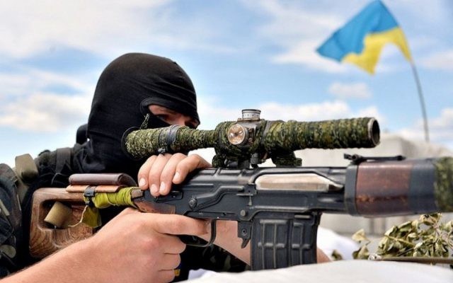 Xạ thủ bắn tỉa Ukraina, ảnh minh họa truyền thông ATO