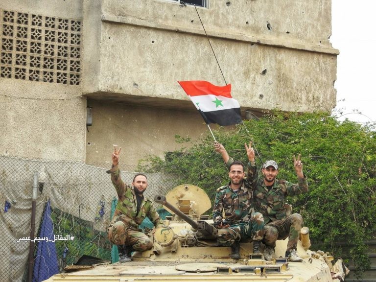 Quân đội Syria tren chiến trường Yarmouk
