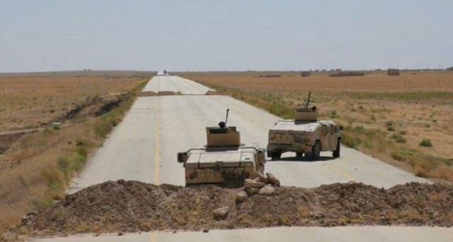 Lực lượng SDF tiến công trên sa mạc tỉnh Hasakah. Ảnh minh họa South Front