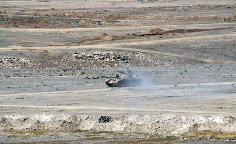 Quân đội Syria tấn công quyết liệt núi lửa Al-Safa thuộc tỉnh Sweida. Ảnh minh họa South Front